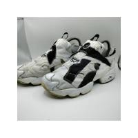 ราคา (มือ2) Reebok #40 ยาว25.5 (24282531500)