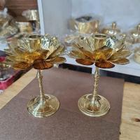 ราคา เชิงเทียน กลีบบัว ทองเหลืองแท้ มีบัวเตี้ยกับบัวสูง ใส่เทียนเล็กใหญ่ได้ ขายเป็นคู่ (40702038041)