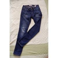 ราคา กางเกงยีนส์ Mc มือสอง (9425648053)