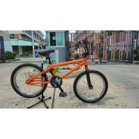 ราคา BMX GTวงล้อ Sun rims 20 นิ้ว เฟรมเหล็กcromoly ขนาดท่อตั้ง 11 นิ้ว ท่อนอน 19 นิ้ว สภาพสวย สีเดิม (26478616045)