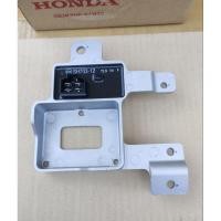 ราคา 31600-KPH-901แผ่นชาร์จ(เรคติดไฟเออร์)แท้HONDA WAVE125S,WAVE125I 2005 จำนวน1ชิ้น อะไหล่แท้ศูนย์ HONDA (19379993170)