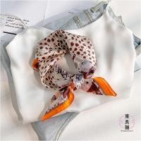 ราคา หลากหลายรูปแบบ Dongwuyun High-End Classy Mulberry Silk Scarves Small Square Scarves ผ้าพันคอผ้าไหมผ้าพันคอขนาดเล็ก High-End Light Luxury แฟชั่นเสือดาวพิมพ์/ (42225026759)