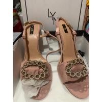 ราคา รองเท้า ของแท้ Lyn เบอร์ 40 มือ 2 (27381782197)