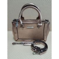 ราคา REDBERRYกระเป๋าสะพาย สีPink Gold แบบถือ แบบสะพายบ่า แบบCROSS BODY *ของมือสอง* (2080531370)