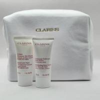 ราคา ชุดเซ็ทบำรุงผิวจากแบรนด์ Clarins พร้อมกระเป๋าใส่เครื่องสำอาง (56851163779)