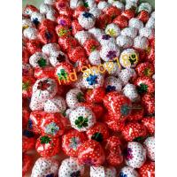 ราคา เหรียญโปรยทานสตอเบอรี่(ถุงละ100ชิ้น) ใส่เหรียญ1บาทพร้อมใช้(คละสีแต่ละรอบไม่เหมือนกัน) (44007619644)