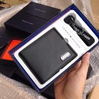 ราคา Tommy MENS WALLET WITH LUXURY KEYCHAIN, MONY WIDE COMPARTMENTS (28224856340)