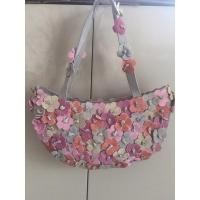 ราคา กระเป๋าสะพาย ผู้หญิง หนังกลับ ดอกไม้เต็มใบ จากเวียดนาม (3085859420)