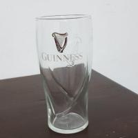 ราคา แก้วเบียร์ Guinness ขนาด 500 ml. แถมที่รองแก้ว (2427419687)