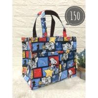 ราคา กระเป๋าเคลือบพลาสติกกันน้ำ หน้าก้นกว้างมีซิบ 31×25×18 cm. (9618798082)