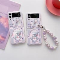 ราคา เคสฝาพับลายน้องหมีพร้อมสายคล้อง Samsung Galaxy Z Flip 3 & 4 พร้อมส่งจากไทย (22923754765)