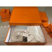 ราคา ขายกล่องใส่กระเป๋า Hermès จากญี่ปุ่น แท้ 100% (สภาพ 90%)ก. 40cm * ย. 52 cm * ส.16 cm มีรอยนิดหน่อย & ถุงผ้า & ริบบิ้น (19577599522)
