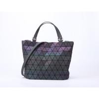 ราคา กระเป๋าแฟชั่น กระเป๋าสะพายข้างทำได้2ทรง สีรุ้ง 12นิ้ว สีรุ้งและสีพื้น (3218670088)