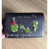 ราคา กระเป๋าสตางค์ใบกลาง LULU GUINNESS มือสอง ของแท้% สภาพดี✨ (16699747062)