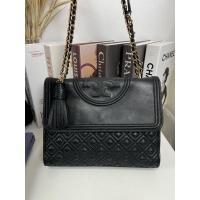 ราคา Tory Burch FLEMING SMALL CONVERTIBLE SHOULDER BAG **ส่งฟรี** (24733182705)