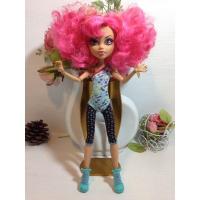 ราคา ตุ๊กตามอนสเตอร์ไฮ Monster high Howleen wolf แท้ (12695381013)