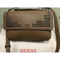 ราคา กระเป๋าGuess. แท้100%. (1887816322)