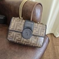 ราคา ️พร้อมโอนลดได้ค่ะส่งฟรี ️ FENDI ️ mini double f crossbody bag USED (29976295170)