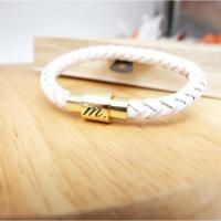 ราคา ข้อมือหนังแท้ สลักชื่อฟรี (1258016214)