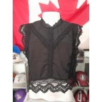 ราคา เสื้อแฟชั่นมือสอง สีขาว+สีดำ รอบอก42 ยาว16-17 (สินค้ามือสองบางชิ้นมีตำหนิกรุณาอ่านรายละเอียดด้านล่าง) (41605753214)