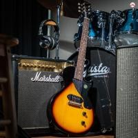 ราคา Gibson Lespaul Junior กีต้าร์ไฟฟ้า รับประกันศูนย์ Music Arms (28931831965)