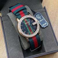 ราคา นาฬิกากุชชี่ งานเรียบหรู ปักเพชรล้อมเรือนเป็นรูปตัว G (6539935557)