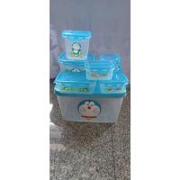 ราคา พร้อมส่ง!! ชุดกล่องเพื่อนเยอะโดราเอมอน 1ชุด มี 7 กล่อง เข้าไมโครเวฟได้ (ยกเว้นฝา) ฝามีที่ล็อคทุกกล่อง ของพรีเมี่ยม 7-11 (24583745902)