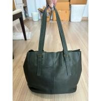 ราคา กระเป๋างานแบรนด์จากญี่ปุ่น UIN DONN มือสอง ของแท้% สภาพยังสวย✨ (25684561029)