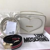 ราคา ลดแรง!!!!Used Love Moschino มีสาย 2 เส้น มีตำหนินิดหน่อยค่า (3651805076)