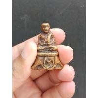 ราคา หล่อหลวงพ่อเงินพิมพ์ฐานสูง(หลวงพ่อเงินขี่เบนซ์) บรรจุกรุที่วัดวังตะโกหรือวัดท้ายน้ำ อ.โพนทะเล จ.พิจิตร หลัง2459 (20614164632)