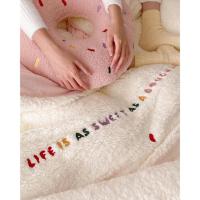 ราคา ˚꒰ - ชุดเครื่องนอน ขนาด . ปลอกผ้านวม ปลอกหมอน ผ้าปูที่นอน มาพร้อมหมอนโดนัท (20972295857)