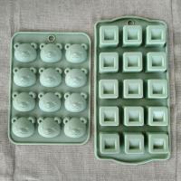 ราคา [2 ชิ้น] พิมพ์ซิลิโคน รูปทรงสี่เหลี่ยมและรูปหน้าหมี (มือสอง) 2 pieces Silicone Mold (Secondhand) (26578596251)