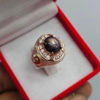 ราคา แหวนเงินแท้พลอยทับทิมสตาร์ ล้อมเพชร แหวนเงินแท้ 92.5% ชุบพิงค์โกลว์ ประดับพลอยทับทิมสตาร์แท้ ตกแต่ง เพชรSwiss New (26538907839)