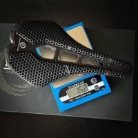 ราคา เบาะจักรยานคาร์บอน3d superteam (42674768350)