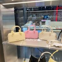 ราคา Charles&keith กระเป๋า มีโค้ดลด30% Sammie Knotted-Handle Elongated Bag กระเป๋าสะพายข้าง ของแท้จากชอป (27983608288)