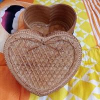 ราคา กระติ๊บข้าวรูปหัวใจสวยสวยขนาด6.5นิ้วสูง4นิ้ว (5536584695)