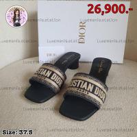 ราคา [พร้อมส่ง]: New!! Dior Sandals ‼️ก่อนกดสั่งรบกวนทักมาเช็คสต๊อคก่อนนะคะ‼️ (41756084958)