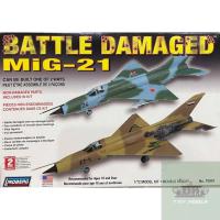 ราคา Lindberg 1/72 Battle Damaged Mig-21 โมเดลเครื่องบินรบ เครื่องบินรบ โมเดลเครื่องบินประกอบ (29173957237)