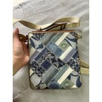 ราคา coach cross body ผ้ายีนส์ ของแท้มือสอง (21986535592)