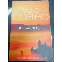 ราคา Used Book/The Alchemist by Paulo Coelho (13556076736)
