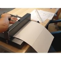 ราคา JRTproducts รุ่น 3-IN-1 เครื่องทำร่องพับ-สันปก-ปรุกระดาษ ระบบมือโยก หน้ากว้าง 35 cm ทำตีร่องการ์ด ตีร่องสันปก ปรุคูปอง , (16299358848)