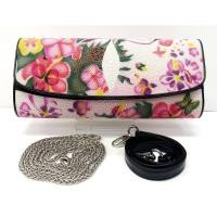 ราคา สอบถามสต๊อกก่อนสั่งซื้อ กระเป๋าหนังปลากระเบนแท้ ทรงกระบอก พิมลายดอกไม้ มีสายสะพาย (8202150821)