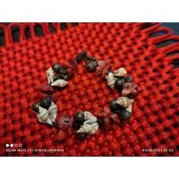 ราคา Set 1สร้อยข้อมือวินเทจ สร้อยข้อมือเชือกเทียน หอยมงคล ปะการัง ถักกับ หินมงคล กระดิ่งทองเหลือง (10015387805)