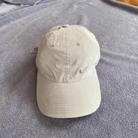 ราคา หมวกมือสองของแท้ nike (15567629552)