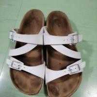 ราคา รองเท้า birkenstock มือสอง สภาพดี (6443289982)