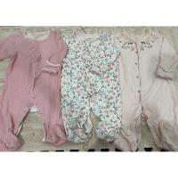 ราคา ขายยกแพค3ชุด ชุดหมีคลุมเท้า Mamas&Papas 9-12M ผ้านิ่มมาก สภาพดีมาก ลายน่ารักมาก ไม่มีรายขาด กระดุมใช้ได้ทุกเม็ด (12426801943)
