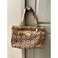 ราคา กระเป๋า Coach ผ้าลาย C (19189474880)