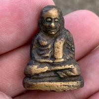 ราคา รูปหล่อโบราณพิมพ์นิยม หลวงพ่อเงิน วัดบางคลาน พิจิตร (12949031398)