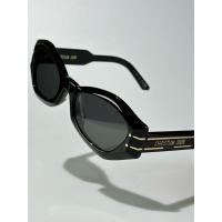 ราคา new Dior Signature sunglasses แว่นกันแดด Dior 55มม. (24932186946)