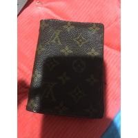 ราคา กระเป๋าสตางค์ใบสั้นสองพับชายหลุยแท้มือสอง (22454165411)